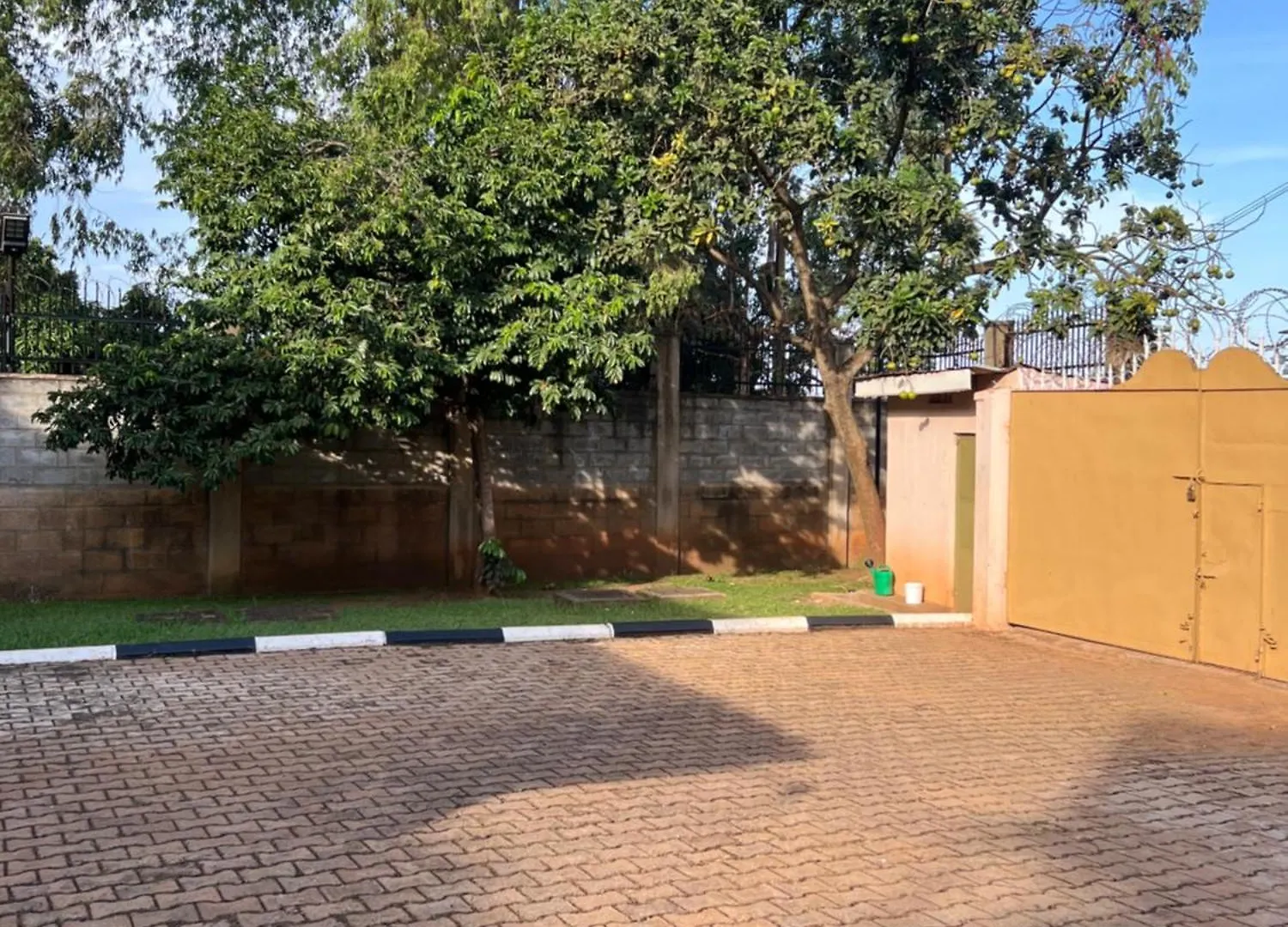 3Bedroomed Duplex Stand Alone Buziga Kampala