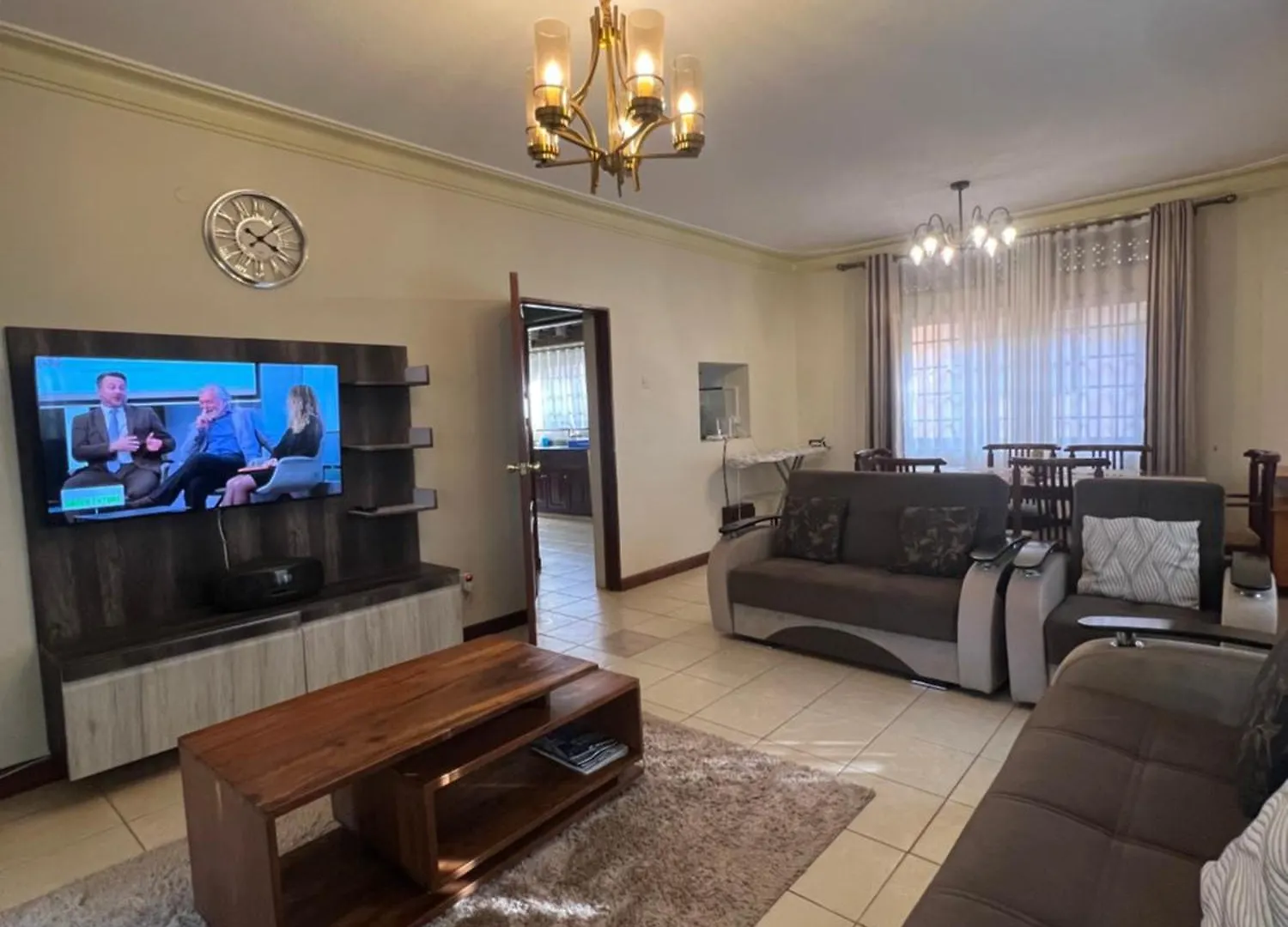3Bedroomed Duplex Stand Alone Buziga Kampala Vakantiehuis